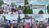 PREDSEDNIČE, LAZAREVAC JE UZ TEBE: Okupio se ogroman broj ljudi na mitingu liste „Aleksandar Vučić - Beograd sutra“ (FOTO/VIDEO)