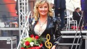 U PRAVE RUKE: Snežana Babić Sneki dobitnica laskavog priznanja (FOTO) U PRAVE RUKE: Snežana Babić Sneki dobitnica laskavog priznanja (FOTO)