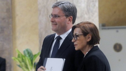 U TEMELJIMA SRPSKOG IDENTITETA : Narodni muzej sinoć svečano obeležio 180 godina postojanja U TEMELJIMA SRPSKOG IDENTITETA : Narodni muzej sinoć svečano obeležio 180 godina postojanja
