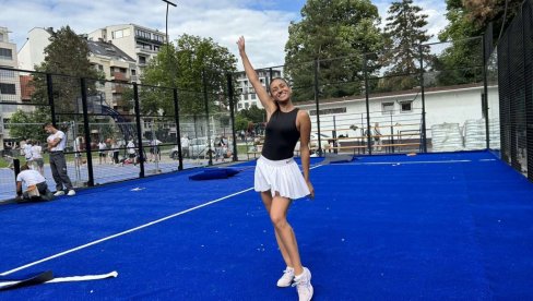 BESPLATAN PADEL NA ČUBURCU! FONDACIJA MOZZART OTVARA JOŠ JEDAN TEREN U ČUVENOM PARKU BESPLATAN PADEL NA ČUBURCU! FONDACIJA MOZZART OTVARA JOŠ JEDAN TEREN U ČUVENOM PARKU