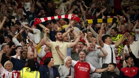 BOMBA NA OSTRVU! Srbin potpisao za Arsenal BOMBA NA OSTRVU! Srbin potpisao za Arsenal