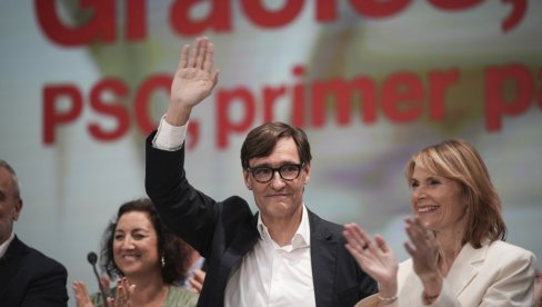 SOCIJALISTI POBEDILI U KATALONIJI: Puđdemonovi separatisti drugi, traže stranke za koaliciju SOCIJALISTI POBEDILI U KATALONIJI: Puđdemonovi separatisti drugi, traže stranke za koaliciju