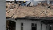 OVAKO SE VATROGASCI BORE SA PLAMENOM: Slike požara na Dorćolu (FOTO) OVAKO SE VATROGASCI BORE SA PLAMENOM: Slike požara na Dorćolu (FOTO)