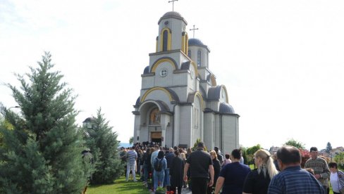 OBELEŽENA HRAMOVNA SLAVA: Svečanost u Kovanluku kod Kraljeva OBELEŽENA HRAMOVNA SLAVA: Svečanost u Kovanluku kod Kraljeva