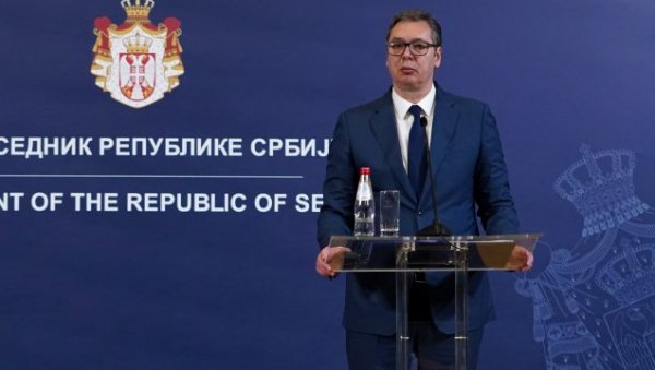 ДОБРЕ ВЕСТИ ЗА ГРАЂАНЕ СРБИЈЕ! Вучић најавио - Чека нас велики скок економије, то је важно и због пензија и плата ДОБРЕ ВЕСТИ ЗА ГРАЂАНЕ СРБИЈЕ! Вучић најавио - Чека нас велики скок економије, то је важно и због пензија и плата