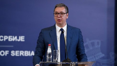 STRPAĆEMO VUČIĆA U SANDUK Nove stravične pretnje upućene predsedniku Srbije (FOTO)