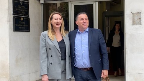 SVEDOCI POTVRDILI ISKAZ DIREKTORKE: Nastavljena istraga protiv Jelene Perović SVEDOCI POTVRDILI ISKAZ DIREKTORKE: Nastavljena istraga protiv Jelene Perović