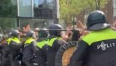 UŽASNE SCENE IZ EU: Srbiju podučavaju demokratiji, a brutalno tuku demonstrante (VIDEO) UŽASNE SCENE IZ EU: Srbiju podučavaju demokratiji, a brutalno tuku demonstrante (VIDEO)