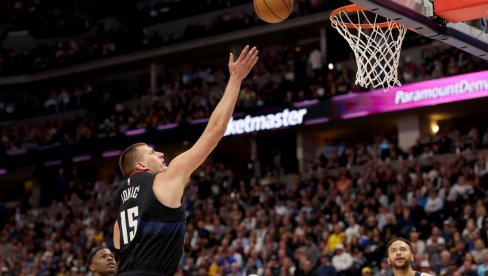 JOKIĆ POKAZUJE ZAŠTO JE MVP: Najbolji košarkaš sveta stavlja Denver na svoja leđa u sedmoj utakmici polufinala Zapada JOKIĆ POKAZUJE ZAŠTO JE MVP: Najbolji košarkaš sveta stavlja Denver na svoja leđa u sedmoj utakmici polufinala Zapada