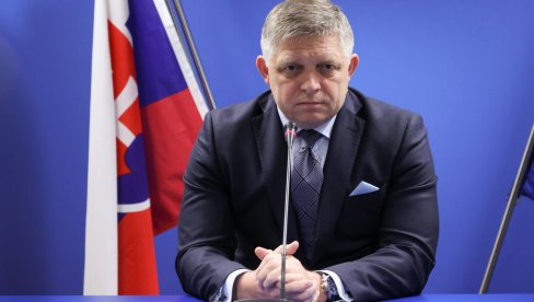 DOSLEDNI PROTIVNIK RATA U UKRAJINI I NEZAVISNOSTI KiM: Fico preokrenuo spoljnu politiku Slovačke, članice NATO