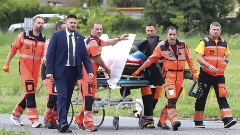 NOVI DETALJI ATENTATA NA FICA: Napadač podržavao Ukrajinu - želeo da se osveti slovačkom premijeru NOVI DETALJI ATENTATA NA FICA: Napadač podržavao Ukrajinu - želeo da se osveti slovačkom premijeru