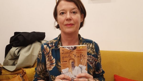 КО ЈЕ БИЛА ФЕЛИЦЕ БАУЕР: Магдалена Плацова промовише свој роман Живот после Кафке, о вереници славног писца КО ЈЕ БИЛА ФЕЛИЦЕ БАУЕР: Магдалена Плацова промовише свој роман Живот после Кафке, о вереници славног писца