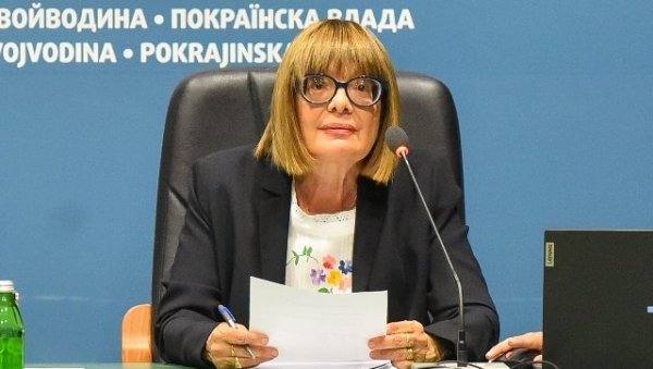 ПОМОЋ ЗА 37 ОПШТИНА: Покрајинска влада обезбедила пакете прехрамбених производа за угрожене ПОМОЋ ЗА 37 ОПШТИНА: Покрајинска влада обезбедила пакете прехрамбених производа за угрожене