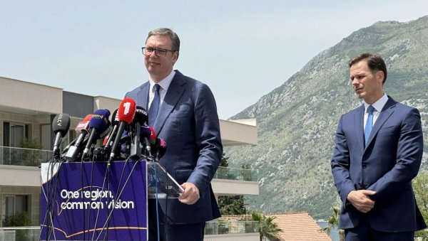 РЕЗОЛУЦИЈА О ЈАСЕНОВЦУ ЈЕ ДОБРА ИДЕЈА: Вучић - Питање је за грађане Црне Горе и политичаре да ли то желе РЕЗОЛУЦИЈА О ЈАСЕНОВЦУ ЈЕ ДОБРА ИДЕЈА: Вучић - Питање је за грађане Црне Горе и политичаре да ли то желе