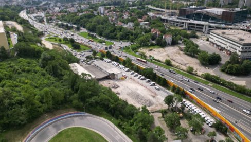 POČELI RADOVI NA REKONSTRUKCIJI HITNE POMOĆI Petrović: Ovaj projekat je primer kako naša politika stavlja građane na prvo mesto (FOTO) POČELI RADOVI NA REKONSTRUKCIJI HITNE POMOĆI Petrović: Ovaj projekat je primer kako naša politika stavlja građane na prvo mesto (FOTO)