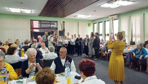 PROLEĆNI SUSRETI KLUBOVA ZA STARE: Paraćin bio domaćin PROLEĆNI SUSRETI KLUBOVA ZA STARE: Paraćin bio domaćin