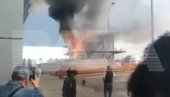 VELIKI POŽAR NA RUSKOM AERODROMU: Vatrogasne ekipe krenule na lice mesta (FOTO/VIDEO) VELIKI POŽAR NA RUSKOM AERODROMU: Vatrogasne ekipe krenule na lice mesta (FOTO/VIDEO)