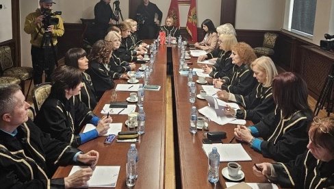 VUČKOVIĆEVA OSTAJE V. D. Osmi put propao izbor predsednika Vrhovnog suda VUČKOVIĆEVA OSTAJE V. D. Osmi put propao izbor predsednika Vrhovnog suda