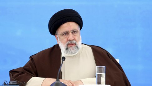 DVE VERZIJE DOGAĐAJA U SLUČAJU RAISIJA: 16 spasilačkih ekipa odjurilo na mesto incidenta sa helikopterom iranskog predsednika DVE VERZIJE DOGAĐAJA U SLUČAJU RAISIJA: 16 spasilačkih ekipa odjurilo na mesto incidenta sa helikopterom iranskog predsednika