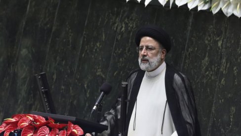 GUSTA MAGLA DOVELA DO PADA: Helikopter u kojem je bio iranski predsednik Raisi srušio se zbog lošeg vremena GUSTA MAGLA DOVELA DO PADA: Helikopter u kojem je bio iranski predsednik Raisi srušio se zbog lošeg vremena