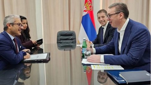 VUČIĆ SA PREDSTAVNIKOM UAE: Usvajanje ove rezolucije o Srebrenici dovelo bi do novih tenzija, dubokih podela i otvaranja starih rana VUČIĆ SA PREDSTAVNIKOM UAE: Usvajanje ove rezolucije o Srebrenici dovelo bi do novih tenzija, dubokih podela i otvaranja starih rana