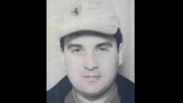 ВОЗАЧ АУТОБУСА НИЈЕ ДАВАО ЗНАКЕ ЖИВОТА: Почело суђење Милану Јездимировићу због удеса код Стублина, у ком је повређено 18 путника ВОЗАЧ АУТОБУСА НИЈЕ ДАВАО ЗНАКЕ ЖИВОТА: Почело суђење Милану Јездимировићу због удеса код Стублина, у ком је повређено 18 путника