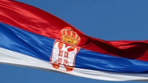ПРЕЛЕПА РУСКИЊА ОДУШЕВИЛА СРБИЈУ: Ево шта је урадила усред Америке!