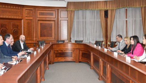 ZAJEDNIČKI DO UNAPREĐENJA ŽIVOTNE SREDINE: Sastanak ministarke Vujović i predstavnika UN (FOTO)