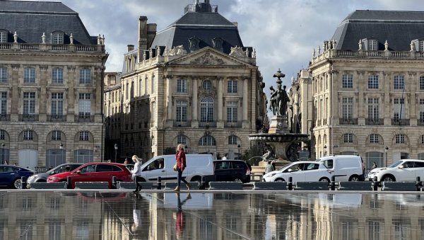 ПОЛИЦИЈА СПРЕЧИЛА ПОКОЉ: Хапшење у Француској - Женомрзац спремао терористички напад током проласка олимпијског пламена у Бордоу ПОЛИЦИЈА СПРЕЧИЛА ПОКОЉ: Хапшење у Француској - Женомрзац спремао терористички напад током проласка олимпијског пламена у Бордоу