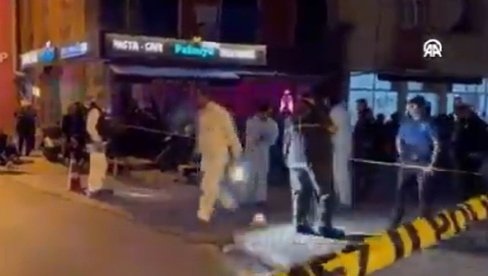 PUCNJAVA U TURSKOJ: U Istanbulu ubijene tri osobe, pet ranjeno (VIDEO) PUCNJAVA U TURSKOJ: U Istanbulu ubijene tri osobe, pet ranjeno (VIDEO)