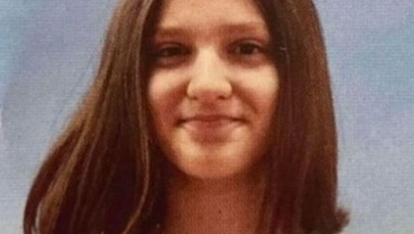 НЕСТАЛА ДЕВОЈЧИЦА У МИРИЈЕВУ: Породица, школа и другови су на ногама (ФОТО) НЕСТАЛА ДЕВОЈЧИЦА У МИРИЈЕВУ: Породица, школа и другови су на ногама (ФОТО)