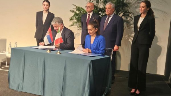 ВЕЛИКО ПОВЕРЕЊЕ ИНВЕСТИТОРА У ТЕЛЕКОМ СРБИЈА: Италијанска групација постаје нови партнер ВЕЛИКО ПОВЕРЕЊЕ ИНВЕСТИТОРА У ТЕЛЕКОМ СРБИЈА: Италијанска групација постаје нови партнер