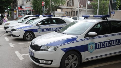 UKRAO 33.000 EVRA: Kraljevačka policija uhapsila razbojnika UKRAO 33.000 EVRA: Kraljevačka policija uhapsila razbojnika