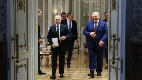 PUTIN I LUKAŠENKO NA VEZI: Evo o čemu su razgovarali predsednici Rusije i Belorusije