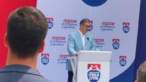 ПОНОСАН САМ НА СНАГУ СРБИЈЕ: Вучић - Нису успели да нас сруше! ПОНОСАН САМ НА СНАГУ СРБИЈЕ: Вучић - Нису успели да нас сруше!