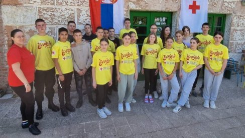 SPREMNI ZA REGIONALNO TAKMIČENJE: Kamp volontera Crvenog krsta održan na Grzi SPREMNI ZA REGIONALNO TAKMIČENJE: Kamp volontera Crvenog krsta održan na Grzi