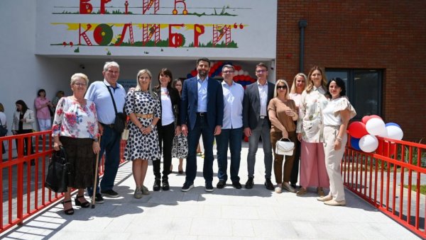 ШАПИЋ У НОВОМ ВРТИЋУ У БАРИЧУ: Ако наставимо овим темпом, Обреновац и све рубне општине постаће атрактивније за живот од градског језгра ШАПИЋ У НОВОМ ВРТИЋУ У БАРИЧУ: Ако наставимо овим темпом, Обреновац и све рубне општине постаће атрактивније за живот од градског језгра