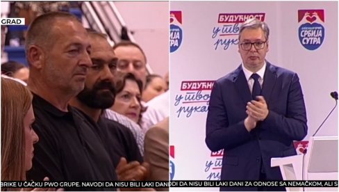 IZGUBILI SU DECU U MASAKRU, A OVDE SU JER NE ŽELE DA IZGUBE DRŽAVU: Vučić aplaudirao Saši i Miši iz Dubone, očevima ubijene dece