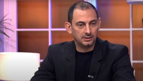 NOVINAR RADARA NAPAO DIREKTORA SRPSKOG TELEGRAFA: Iz čista mira prišao, krenuo da ga vređa, pa mu se uneo u facu NOVINAR RADARA NAPAO DIREKTORA SRPSKOG TELEGRAFA: Iz čista mira prišao, krenuo da ga vređa, pa mu se uneo u facu