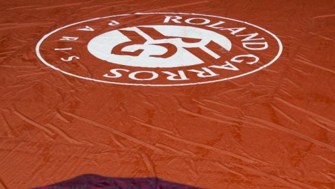 SENZACIJA NA ROLAN GAROSU: Šesti teniser sveta eliminisan u trećem kolu! SENZACIJA NA ROLAN GAROSU: Šesti teniser sveta eliminisan u trećem kolu!