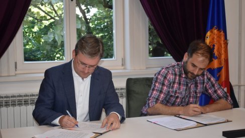 VELIKA PODRŠKA MUZEJU I „TERRI“: Dve ustanove u Kikindi dobile finansijsku pomoć Ministarstva kulture (FOTO) VELIKA PODRŠKA MUZEJU I „TERRI“: Dve ustanove u Kikindi dobile finansijsku pomoć Ministarstva kulture (FOTO)
