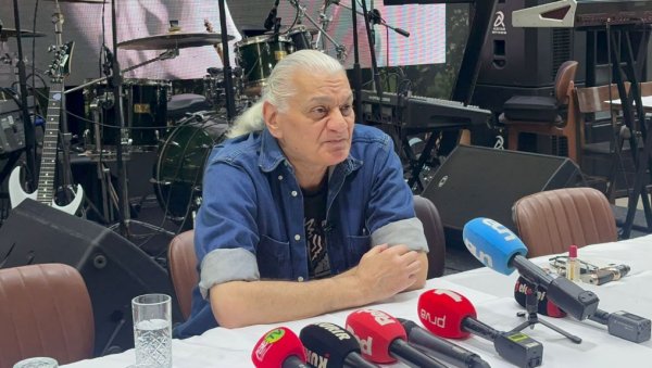 СВЕ МАРИНИНО НЕДОСТАЈЕ, АЛИ МОРАМ ДАЉЕ, ОДАБРАО САМ ЖИВОТ: Исповест Футе Радуловића - Открио шта се све дешавало у њиховом дому СВЕ МАРИНИНО НЕДОСТАЈЕ, АЛИ МОРАМ ДАЉЕ, ОДАБРАО САМ ЖИВОТ: Исповест Футе Радуловића - Открио шта се све дешавало у њиховом дому