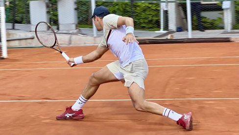 NEMAM PROBLEM DA IGRAM PROTIV VRHUNSKIH IGRAČA: Dušan Lajović obećava čvrst otpor protiv Tejlora Frica