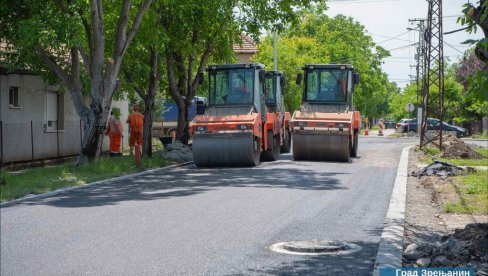 RADOVI U ZRENJANINU: Asfaltiranje ulica u naselju Bagljaš i selu Elemir