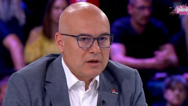 ВУЧЕВИЋ ЈАСАН: Уједињени смо да се боримо за наше грађане и нашу Србију ВУЧЕВИЋ ЈАСАН: Уједињени смо да се боримо за наше грађане и нашу Србију