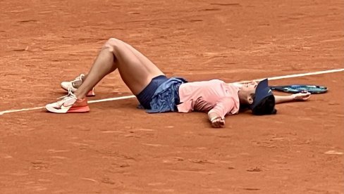 KAKO, OLGA? KAKO JE OVO MOGUĆE? Danilovićeva poražena u polufinalu od Ruskinje i to kako... KAKO, OLGA? KAKO JE OVO MOGUĆE? Danilovićeva poražena u polufinalu od Ruskinje i to kako...