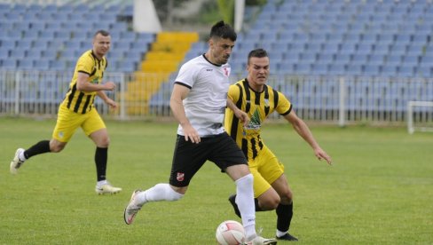 PORAZ BEZ ZNAČAJA: Fudbaleri Sloge iz Kraljeva okončali sezonu 2023/24 PORAZ BEZ ZNAČAJA: Fudbaleri Sloge iz Kraljeva okončali sezonu 2023/24