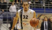 ISPLIVALI DETALJI STRAVIČNE NESREĆE: Dru Gordon stradao na licu mesta ISPLIVALI DETALJI STRAVIČNE NESREĆE: Dru Gordon stradao na licu mesta