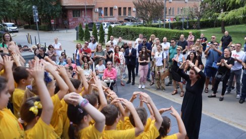 BIO JEDNOM JEDAN SLIKAR PREDIĆ : U Galeriji Matice srpske izložba dečjih radova (FOTO) BIO JEDNOM JEDAN SLIKAR PREDIĆ : U Galeriji Matice srpske izložba dečjih radova (FOTO)