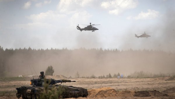 ВОЈНИ КОРИДОР НАТО: Северне земље праве копнени пролаз за пребацивање трупа и технике ВОЈНИ КОРИДОР НАТО: Северне земље праве копнени пролаз за пребацивање трупа и технике
